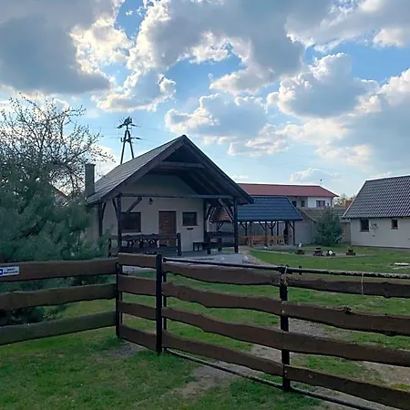Letniskowy 8-osobowy Nad Jeziorem Wilczynskim, Basen, Rowerki Wodne Pomost Kajaki, Boisko Do Siatkowki, Wiele Udogodnien بيت خشبي Swietne