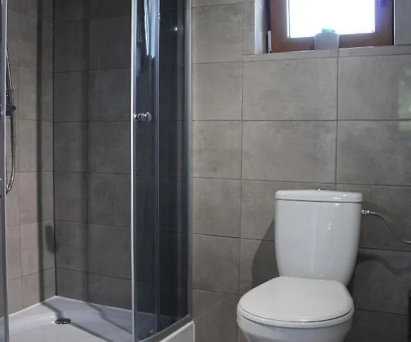 Letniskowy 8-osobowy Nad Jeziorem Wilczynskim Деревянный коттедж