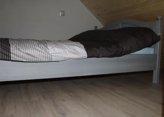 Деревянный коттедж Letniskowy 8-osobowy Nad Jeziorem Wilczynskim *