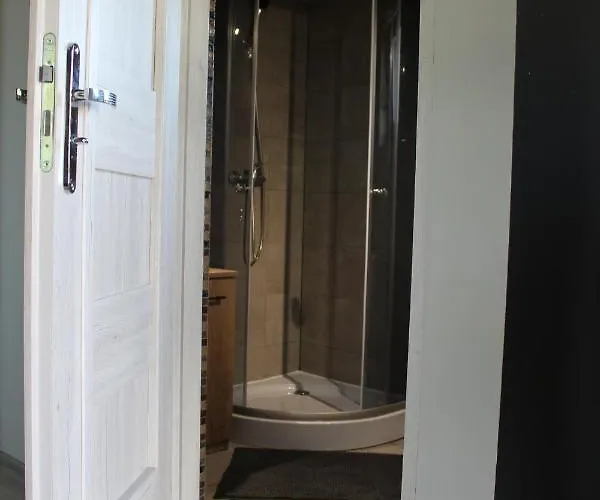 Letniskowy 8-osobowy Nad Jeziorem Wilczynskim * Swietne