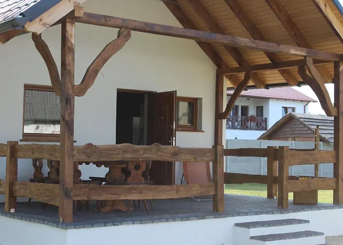 Деревянный коттедж Letniskowy 8-osobowy Nad Jeziorem Wilczynskim *